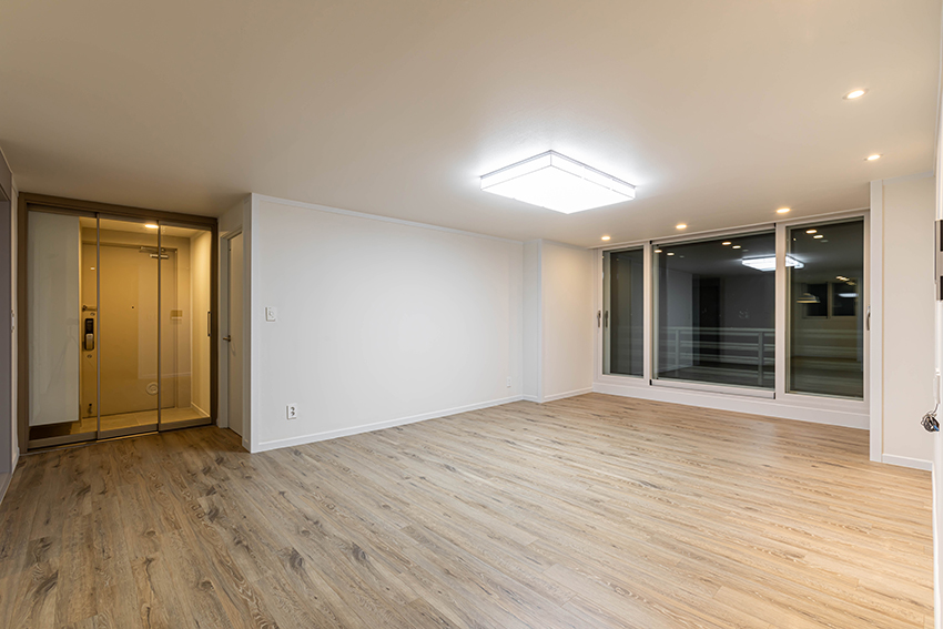 1794685040_duDeVGpw_986a389c18b60631106328d8218c8b3e567dc7e5.jpg 이미지크게보기