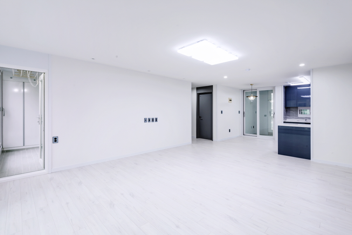 2038599400_hbgzypdc_ba775aa89dab14a6dd889c4b81e1535035e92c31.jpg 이미지크게보기