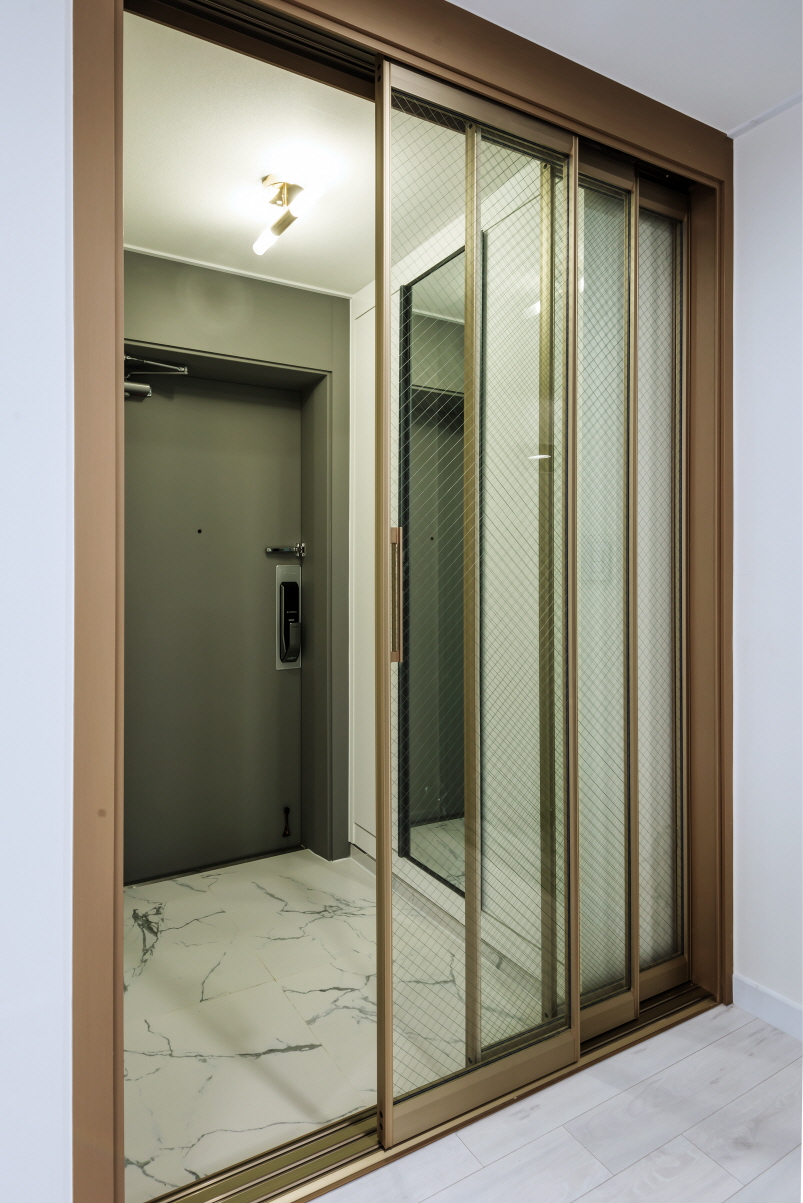 2038599400_uTYaQD8v_1eed56ae4f3b78be38a7b76c46f8988d293af32b.jpg 이미지크게보기